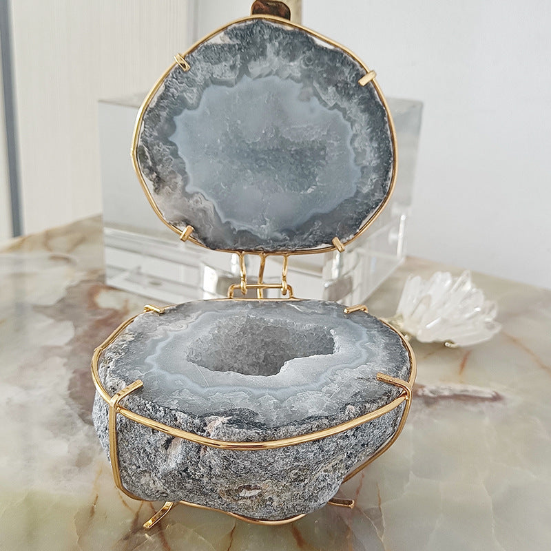 Raw Agate Crystal Geode Jewelry Box: Natural Beauty with Gold & Rose Gold Accents